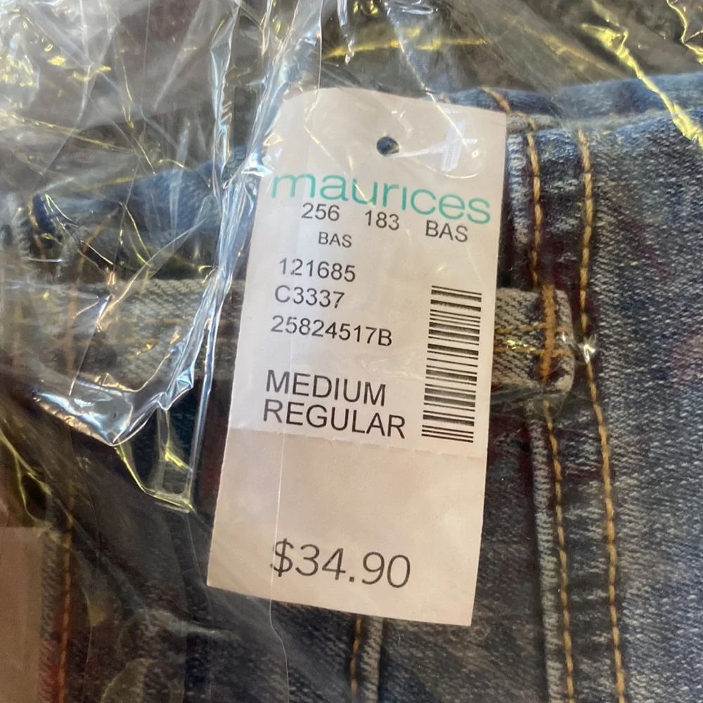 m jeans by maurices Mid Rise Jegging | Size Medium, Regular - Picture 3 of 5